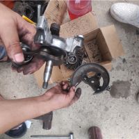 上海浦東割草機維修，現(xiàn)場歐瑪/三菱TU43割草機維修，立等可取